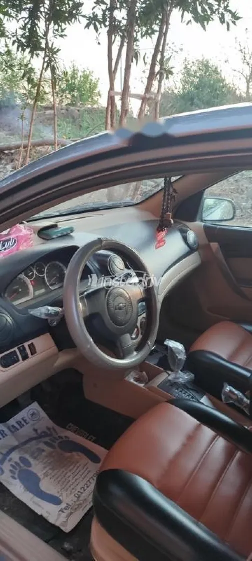 Chevrolet Aveo 2013 Silver Used for Sale - 5