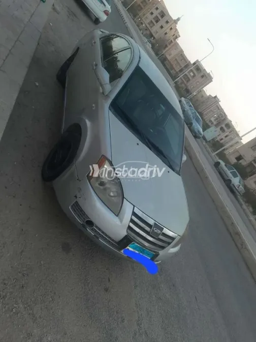 اسبيرانزا A516 2010 فضي مستعملة للبيع - 2