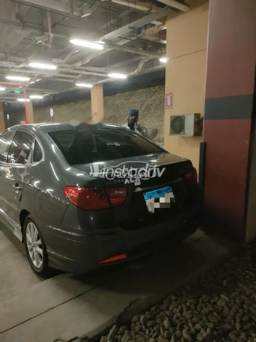 هيونداي إلنترا اتش دى 2021 رمادي مستعملة للبيع - 2