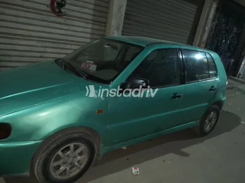فولكس فاغن بولو 1995 أخضر مستعملة للبيع - 2