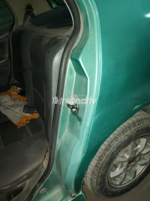 فولكس فاغن بولو 1995 أخضر مستعملة للبيع - 5