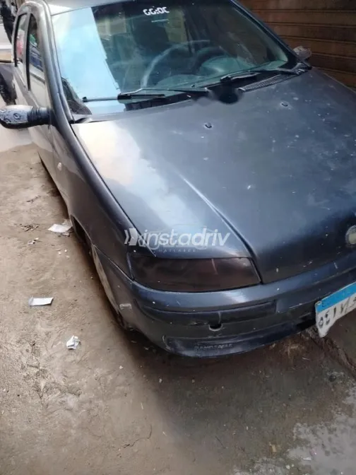 فيات بونتو 2002 رمادي مستعملة للبيع - 4