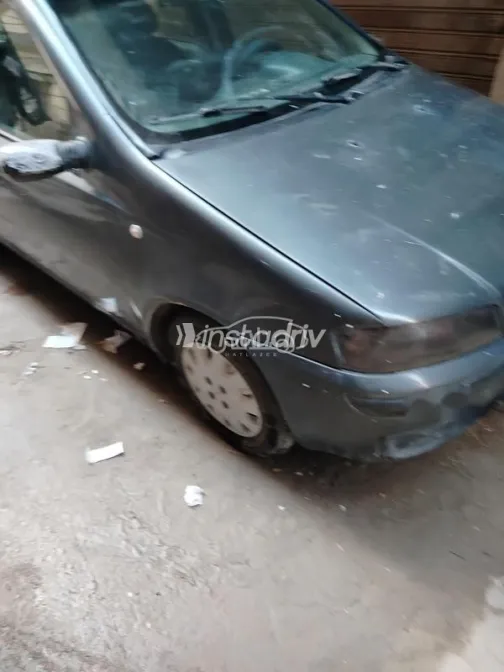 فيات بونتو 2002 رمادي مستعملة للبيع - 5