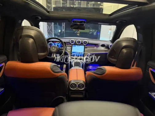 Mercedes GLC300 AMG 2023 White Used for Sale - 4