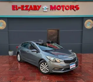 Kia Cerato 2017 White Used for Sale