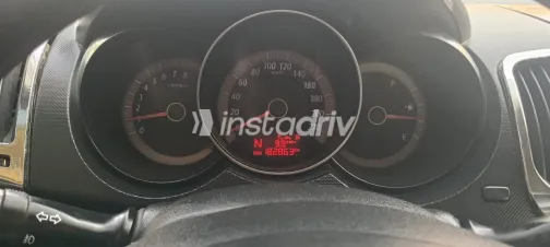 كيا سيراتو 2010 أبيض مستعملة للبيع - 5