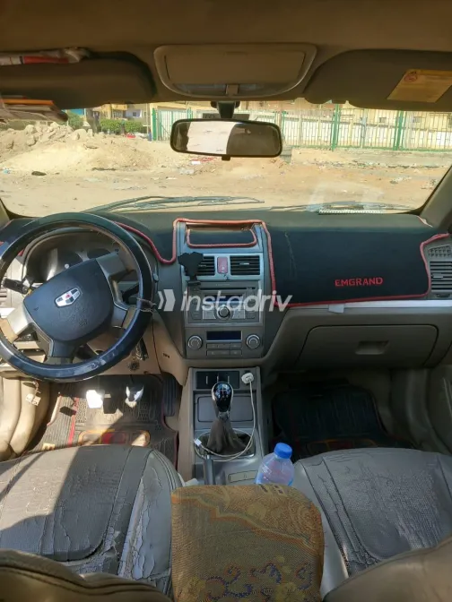 جيلي امجراند 7 2014 أبيض مستعملة للبيع - 1