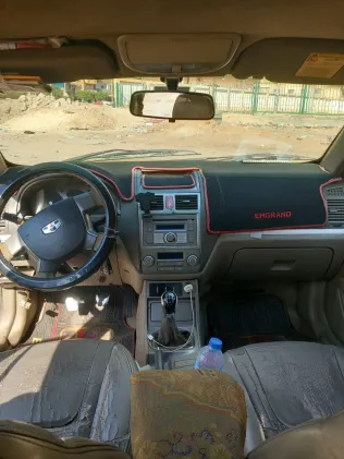 جيلي امجراند 7 2014 أبيض مستعملة للبيع