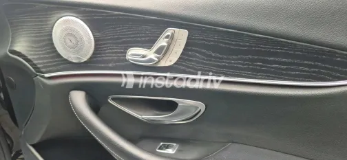 مرسيدس E 200 2020 أبيض مستعملة للبيع - 5