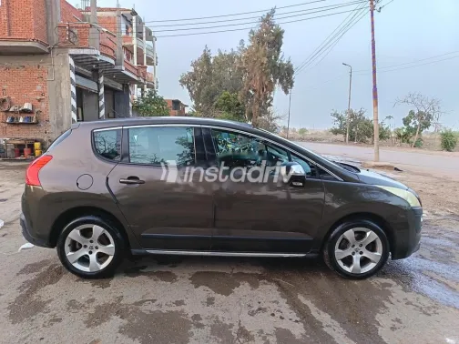 بيجو 3008 2011 موكا مستعملة للبيع - 3