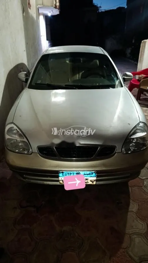 Daewoo Nubira 2 2001 Silver Used for Sale - 1