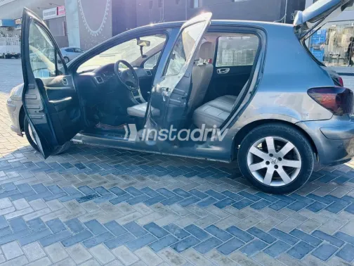 بيجو 307 2007 رمادي غامق مستعملة للبيع - 9