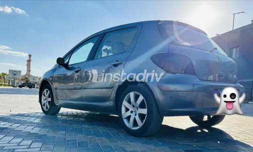 بيجو 307 2007 رمادي غامق مستعملة للبيع - 10