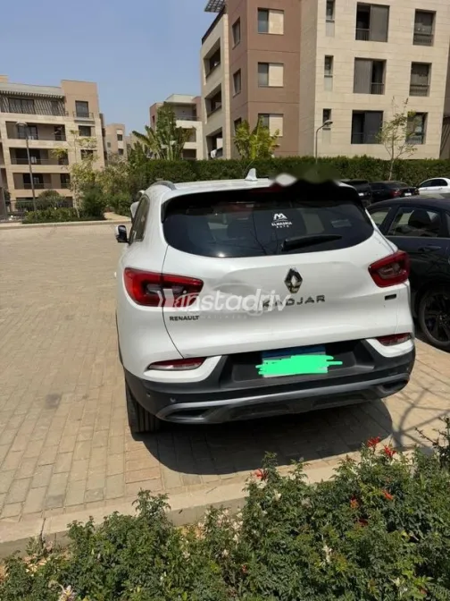 رينو كادجار 2022 أبيض مستعملة للبيع - 3
