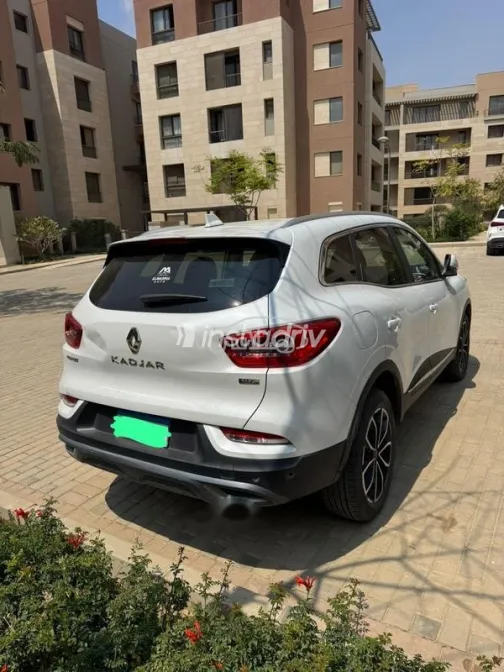 رينو كادجار 2022 أبيض مستعملة للبيع - 4