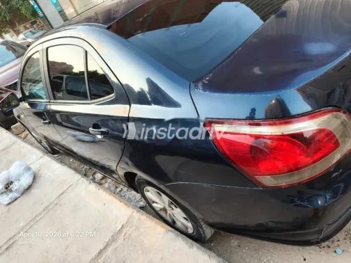 شيفروليه أوبترا 2018 أبيض مستعملة للبيع - 5