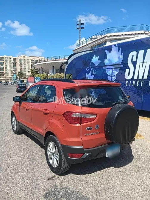 فورد ايكو سبورت 2016 برتقالي مستعملة للبيع - 2