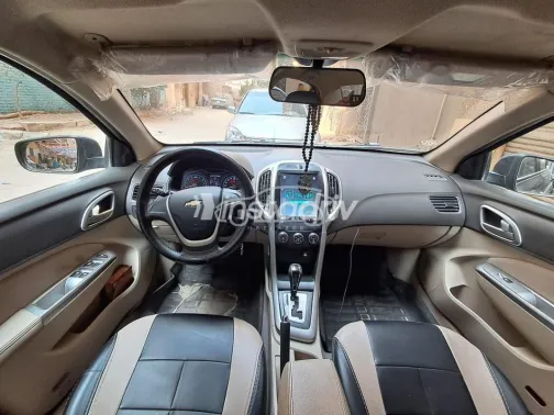 Chevrolet Optra 2021 White Used for Sale - 7