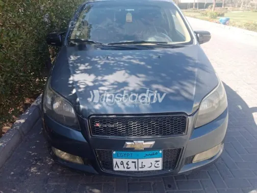 شيفروليه افيو 2016 أزرق غامق مستعملة للبيع - 3