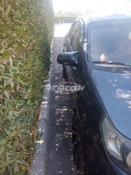 شيفروليه افيو 2016 أزرق غامق مستعملة للبيع - 8