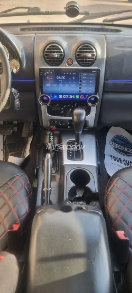 Jeep Liberty 2005 Black Used for Sale - 10