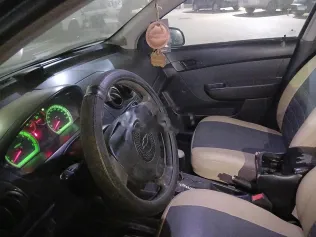 شيفروليه افيو 2018 أبيض مستعملة للبيع