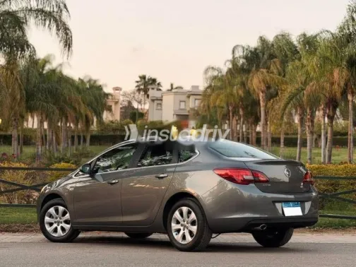 Opel Astra 2020 Gray Used for Sale - 3