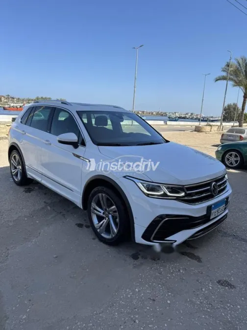 Volkswagen Tiguan 2024 White Used for Sale - 3