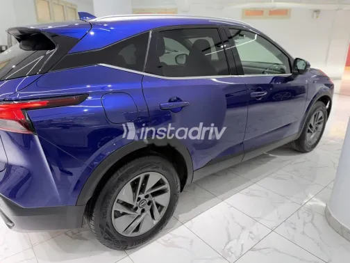 نيسان قشقاي 2014 رمادي غامق مستعملة للبيع - 4