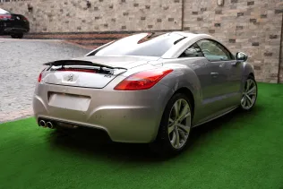 بيجو ار سى زد 2016 أبيض مستعملة للبيع