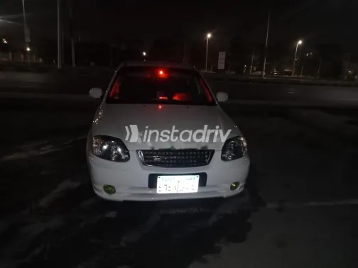 هيونداي فيرنا 2016 أبيض مستعملة للبيع - 1