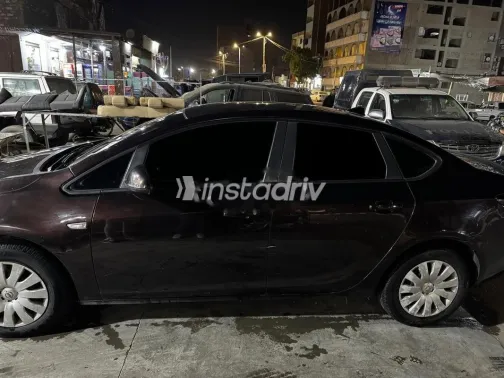 اوبل أسترا 2013 باذنجاني مستعملة للبيع - 5