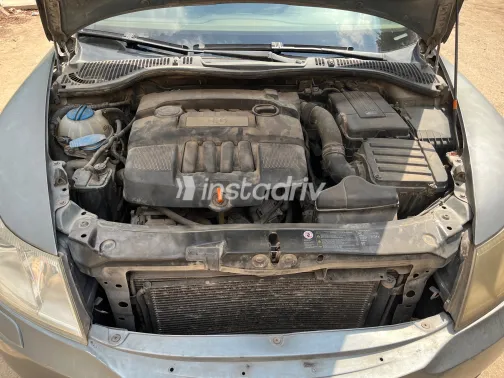 سكودا فانتازيا 2013 أبيض مستعملة للبيع - 2