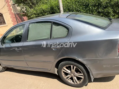 سكودا فانتازيا 2013 أبيض مستعملة للبيع - 7