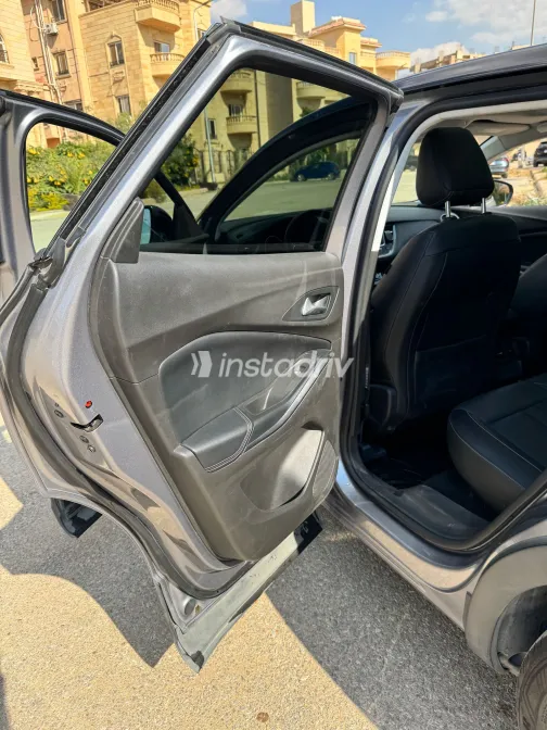 اوبل جراند لاند 2019 أبيض مستعملة للبيع - 4