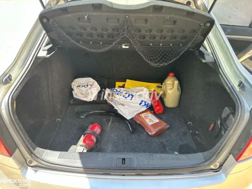 سكودا فانتازيا 2012 أبيض مستعملة للبيع - 4