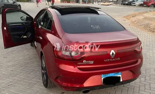 Renault Megane 2018 Dark Red Used for Sale - 2