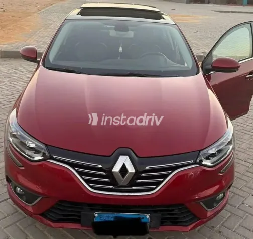 Renault Megane 2018 Dark Red Used for Sale - 3