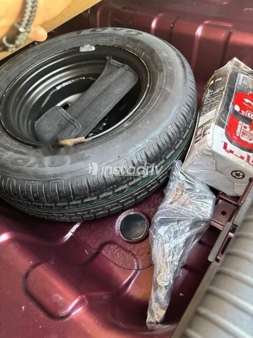 Hyundai Verna 2012 Dark Red Used for Sale - 4