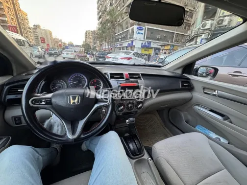 Honda City 2012 Black Used for Sale - 3