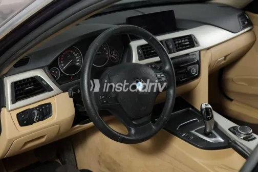 بي ام دبليو 218 i 2017 أزرق غامق مستعملة للبيع - 3