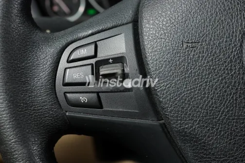 بي ام دبليو 218 i 2017 أزرق غامق مستعملة للبيع - 6