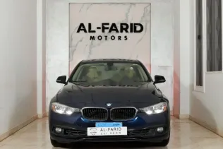بي ام دبليو 218 i 2017 أزرق غامق مستعملة للبيع