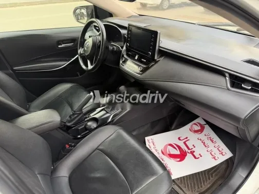 Toyota Corolla 2019 White Used for Sale - 6