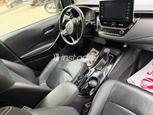 Toyota Corolla 2019 White Used for Sale - 7