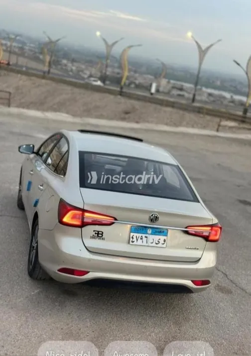 ام جى 5 2021 ذهبي مستعملة للبيع - 2