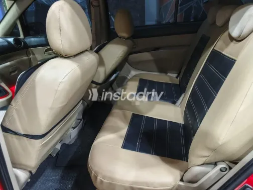 كيا كارينز 2011 أحمر مستعملة للبيع - 6