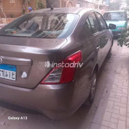 نيسان صنى 2021 أبيض مستعملة للبيع - 8