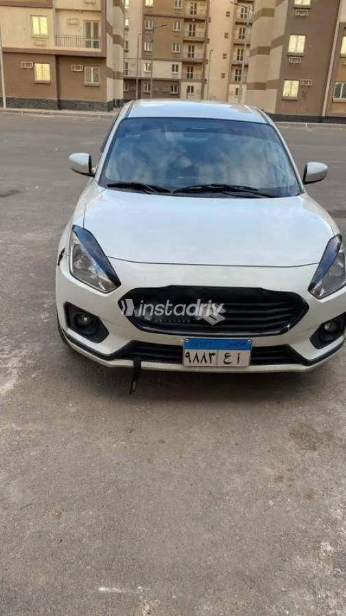 سوزوكى سويفت ديزاير 2021 أبيض مستعملة للبيع - 2