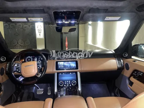 لاند روفر رنج روفر فوج 2019 أسود مستعملة للبيع - 2